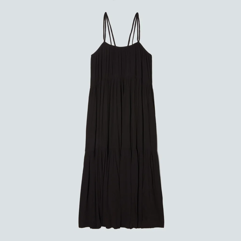 The Naia™ Ripple Tiered Maxi Dress | Black (2)