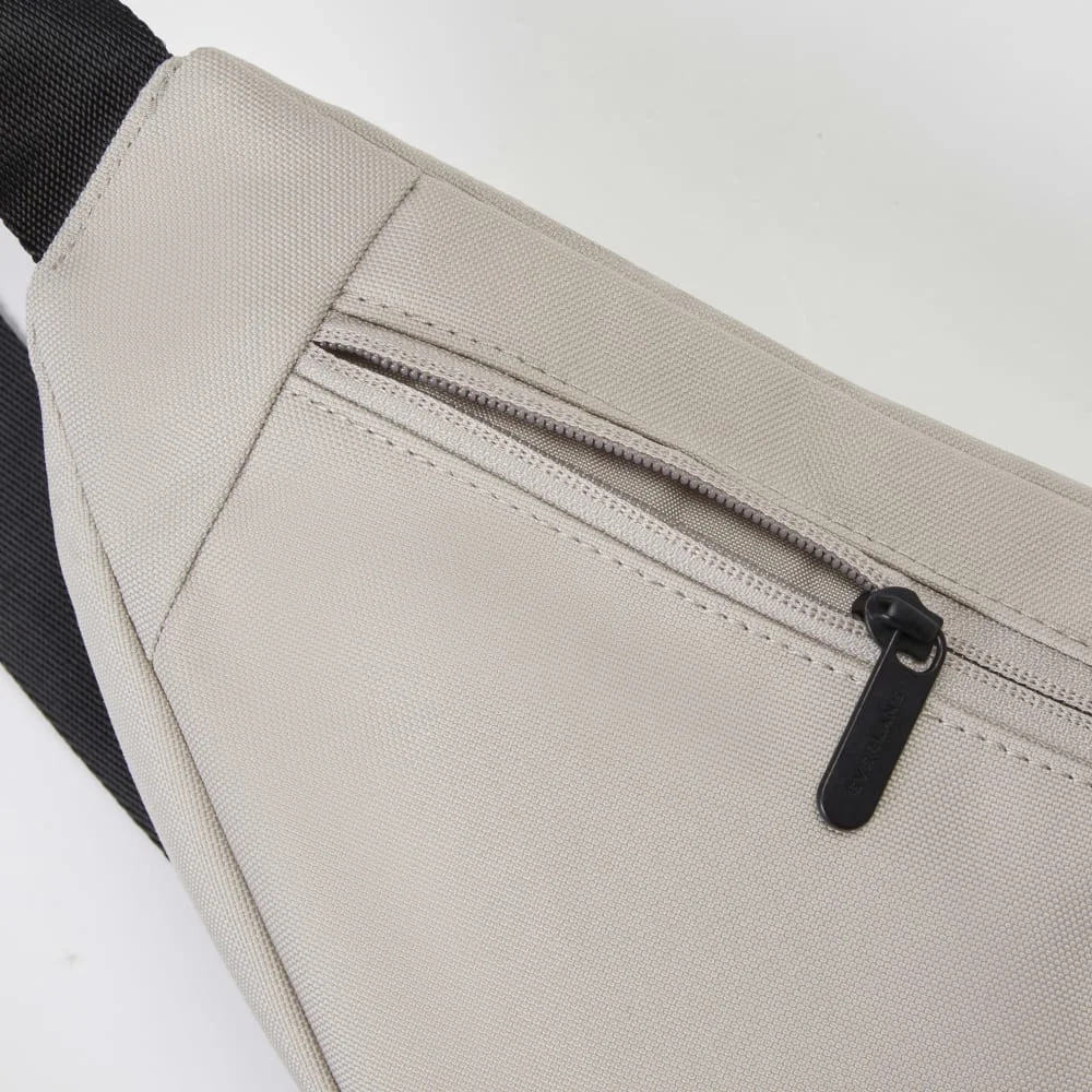The Renew Transit Fanny Pack | Warm Quartz (3)