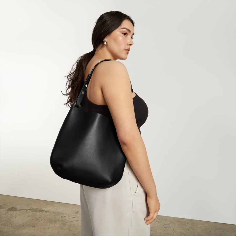 The Cactus Leather Hobo | Black (3)