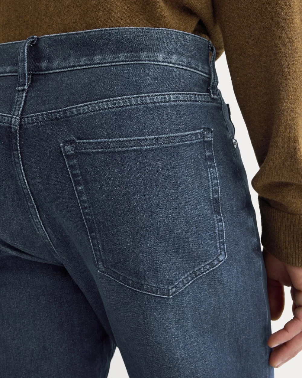 Straight-Leg Stretch Jean | Dark Indigo (2)