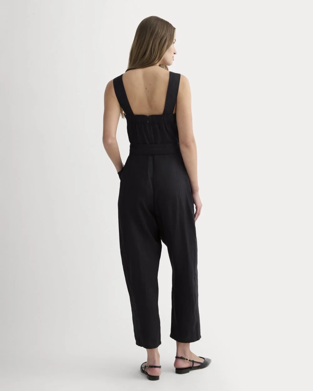 The Utility Coverall in Linen | Black (3)