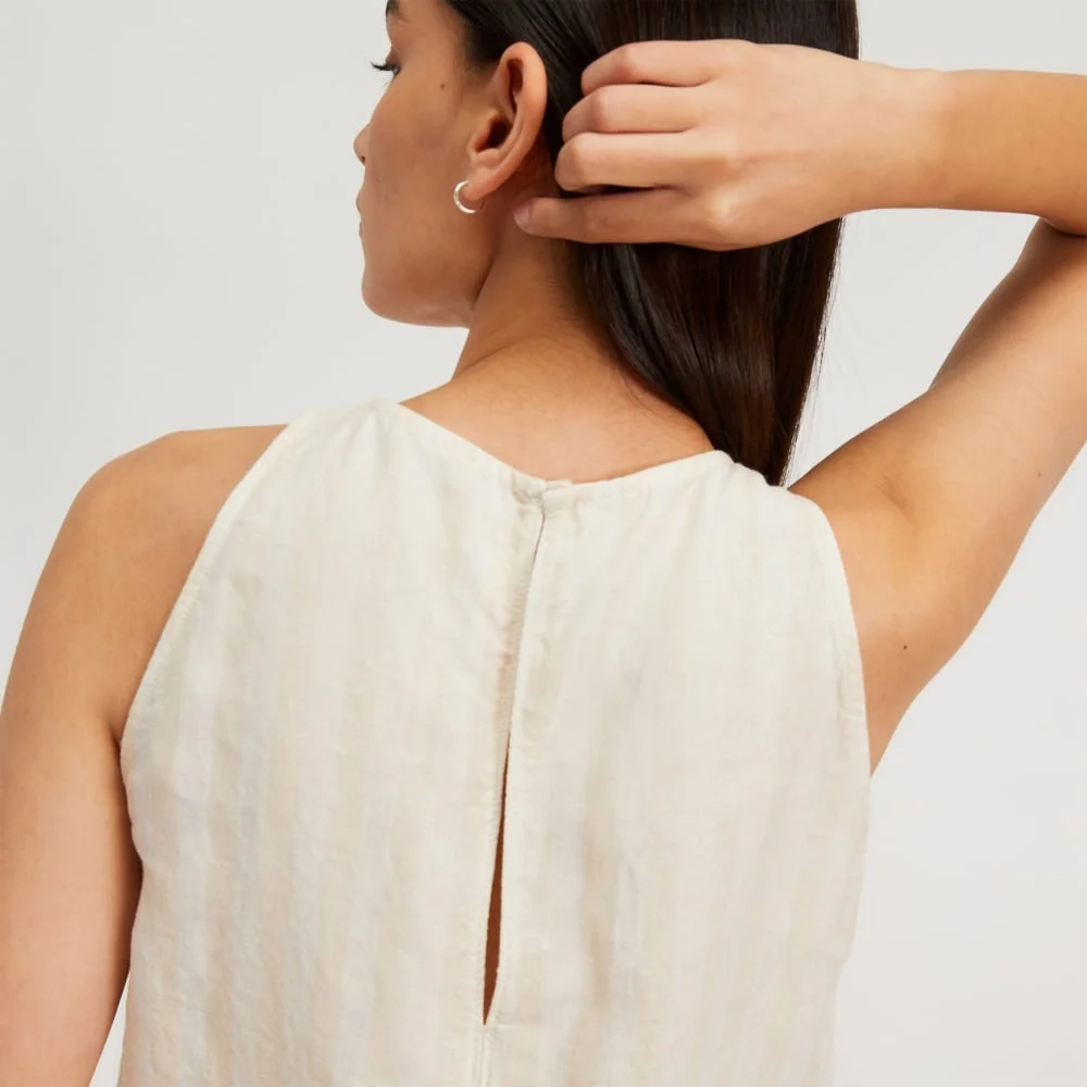 The Linen High-Neck Tank | Brazilian Sand / Canvas Tan (4)