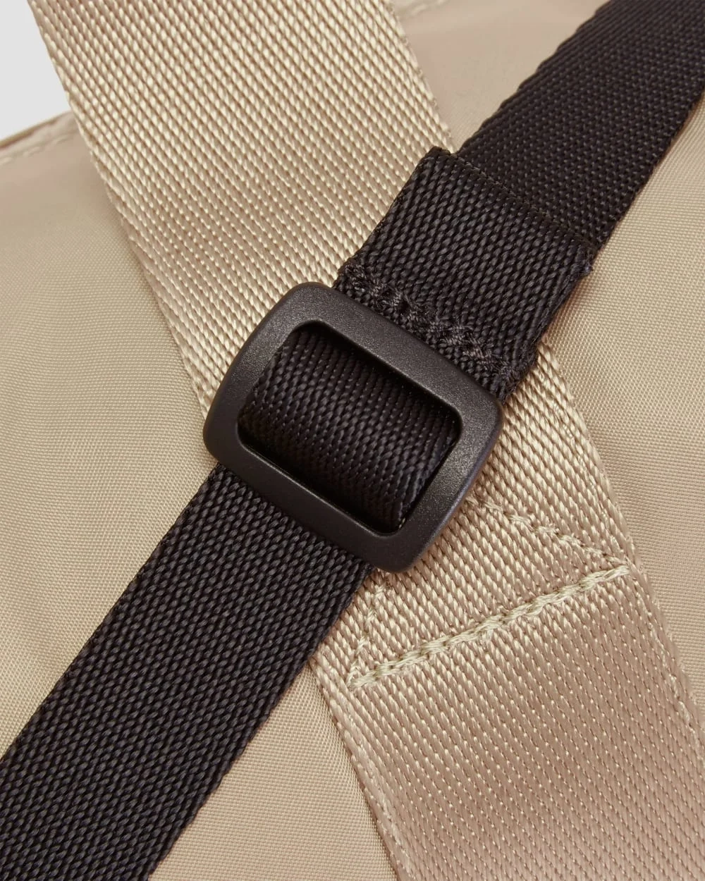 The Recycled Nylon Crossbody | Khaki (2)