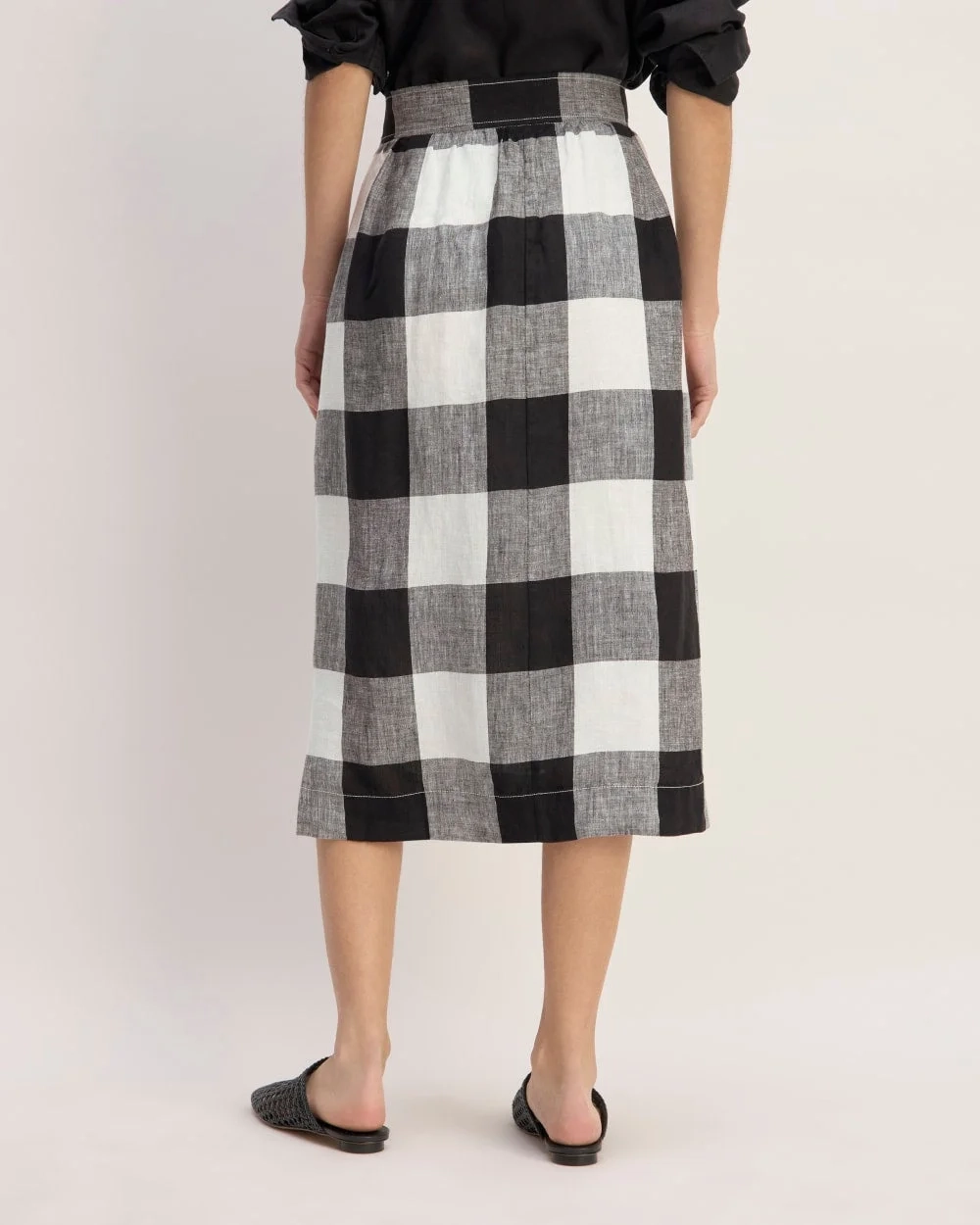 The Linen Wrap Skirt | Bone / Black Check (2)