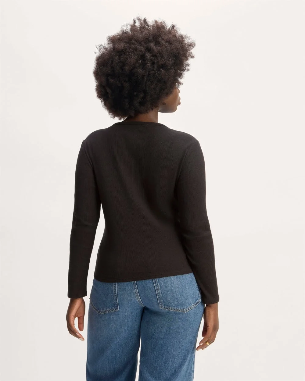 The Vintage Rib Cardigan | Black (3)
