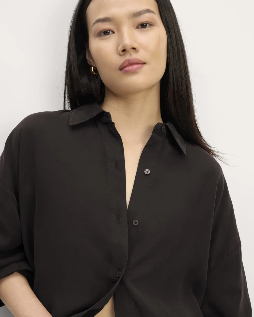 The Oversized Shirt in Butterlite | Black (3)