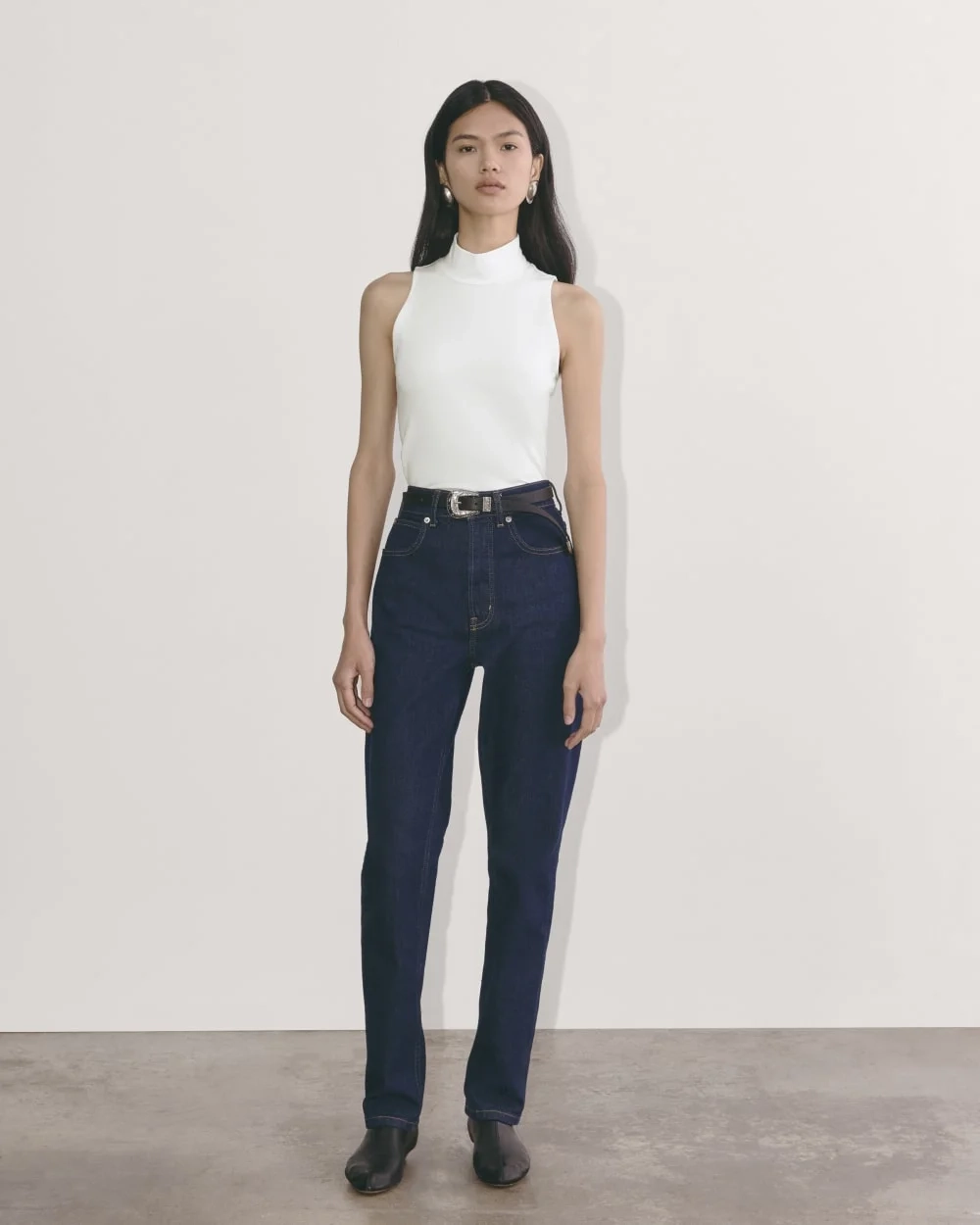 The Form Mock-Neck Tank | White (2)