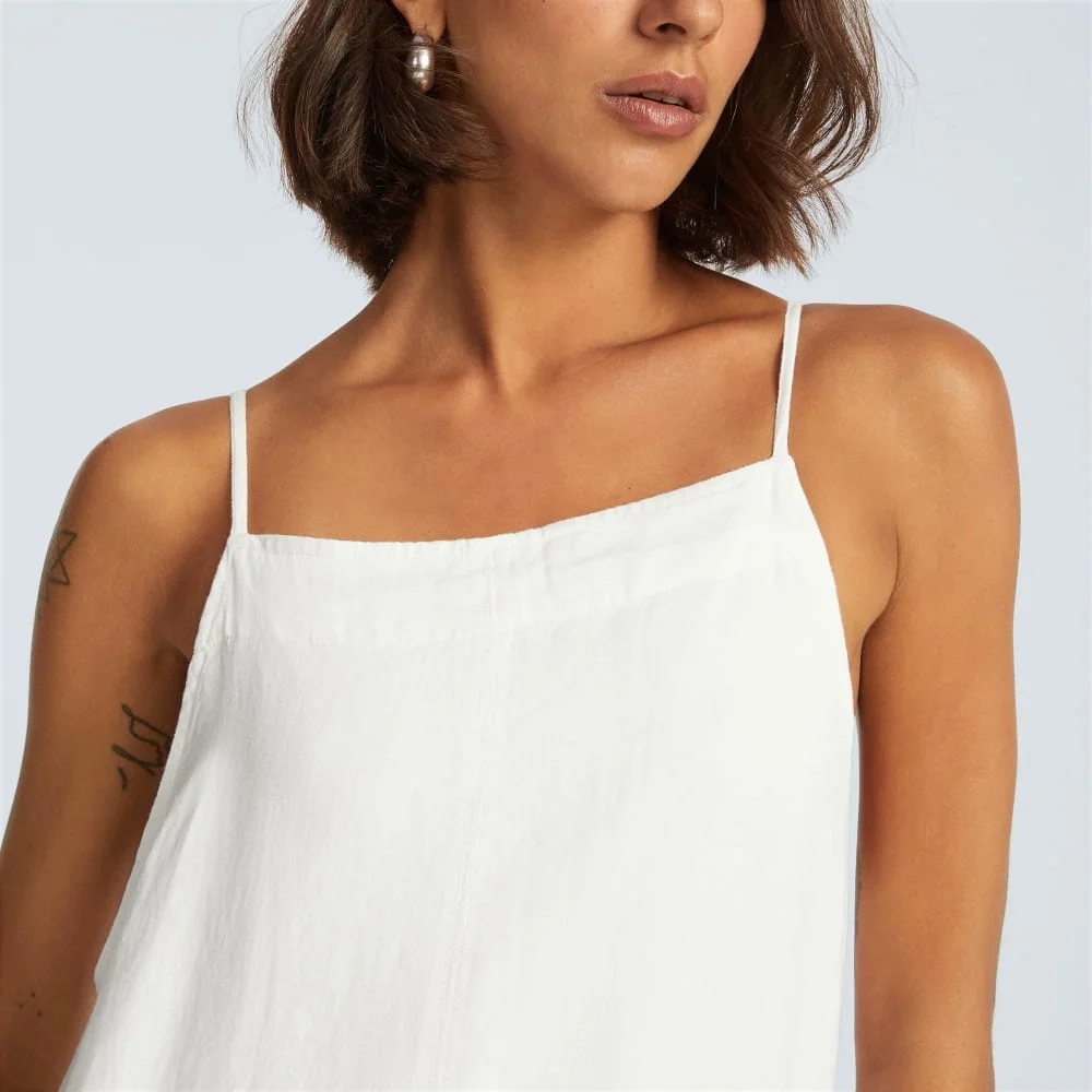 The Linen Apron Dress | White (2)
