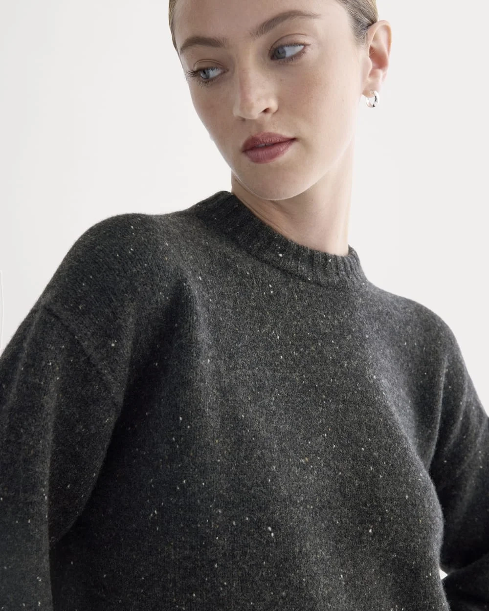 Cropped Boxy Crew in Luxe Merino | Heathered Black Donegal (4)