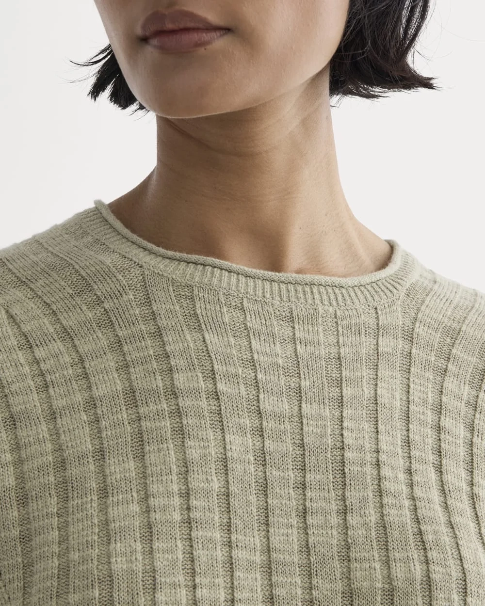 The Oversized Tee in Cotton Linen | Eucalyptus (2)