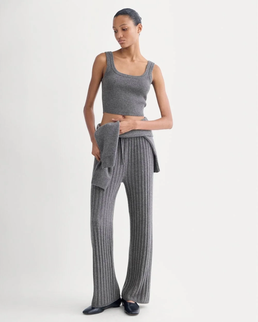 Cashmere Cropped Tank | Heather Charcoal (2)