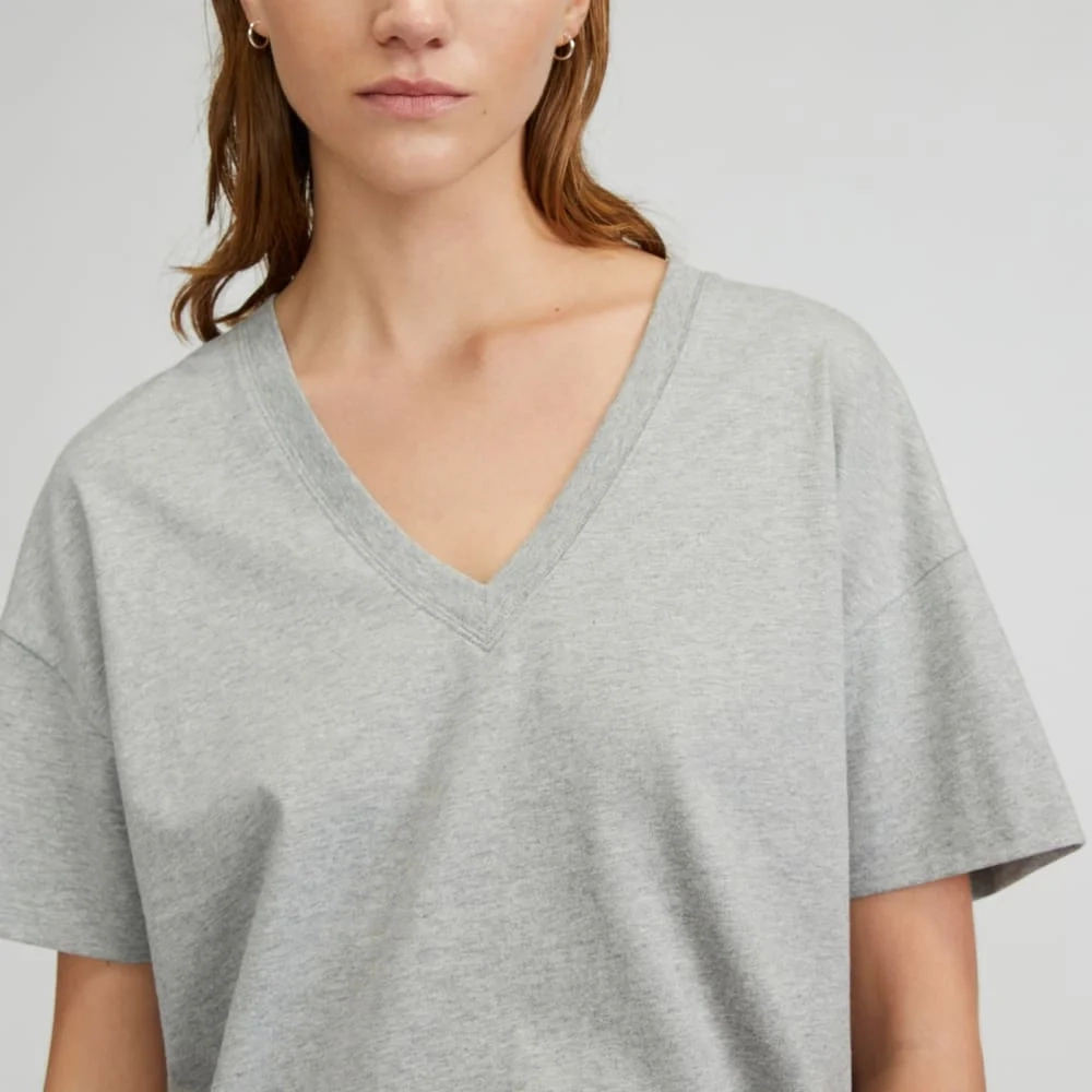 The Organic Cotton Slouchy V-Neck | Heathered Grey (2)