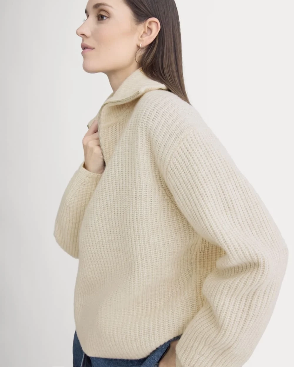 The Half-Zip Sweater in Luxe Merino | Heathered Oat (4)