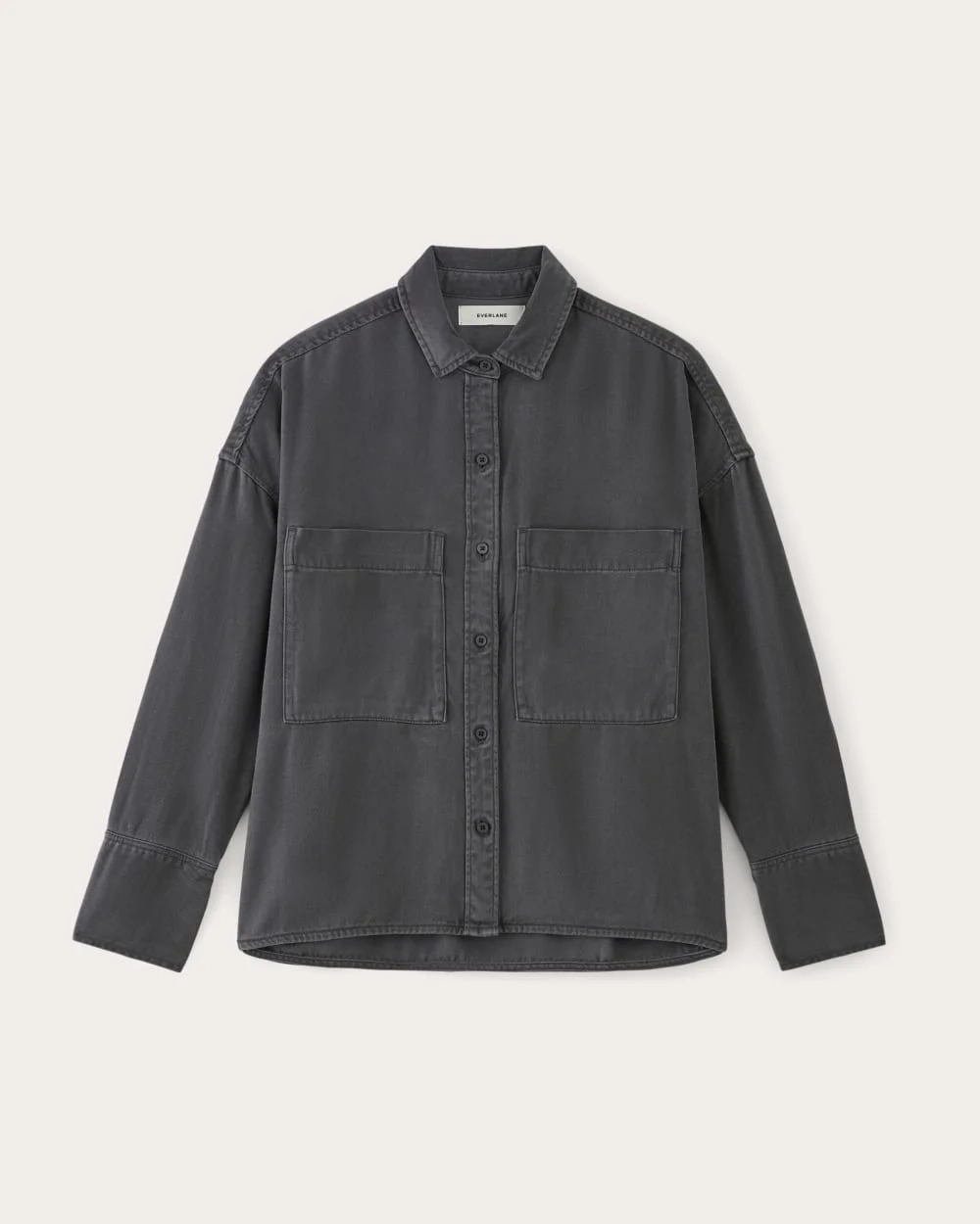 The Boxy Overshirt in Buttersoft | Graphite (2)