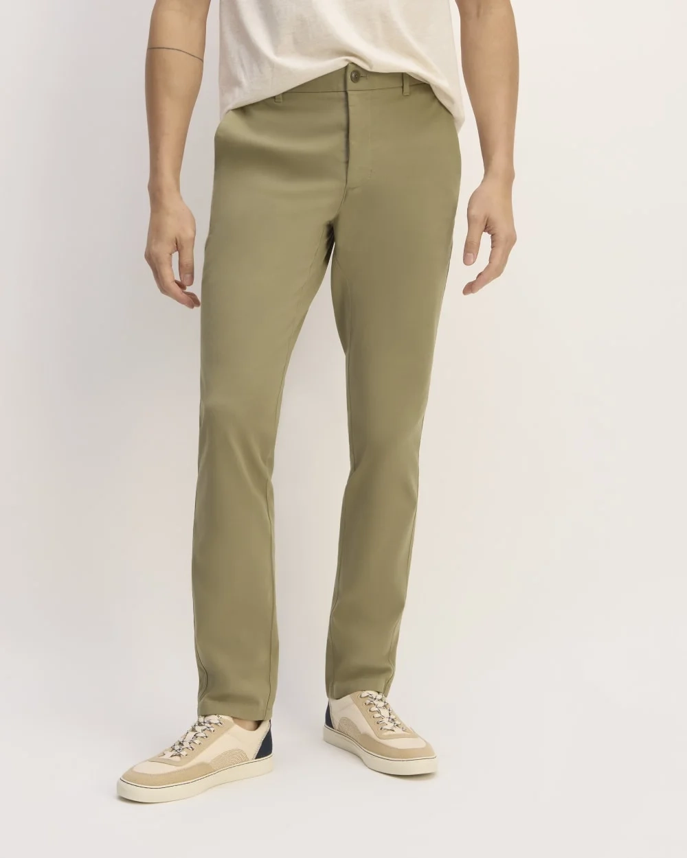 The Performance Chino | Uniform | Pale Green | Slim (3)