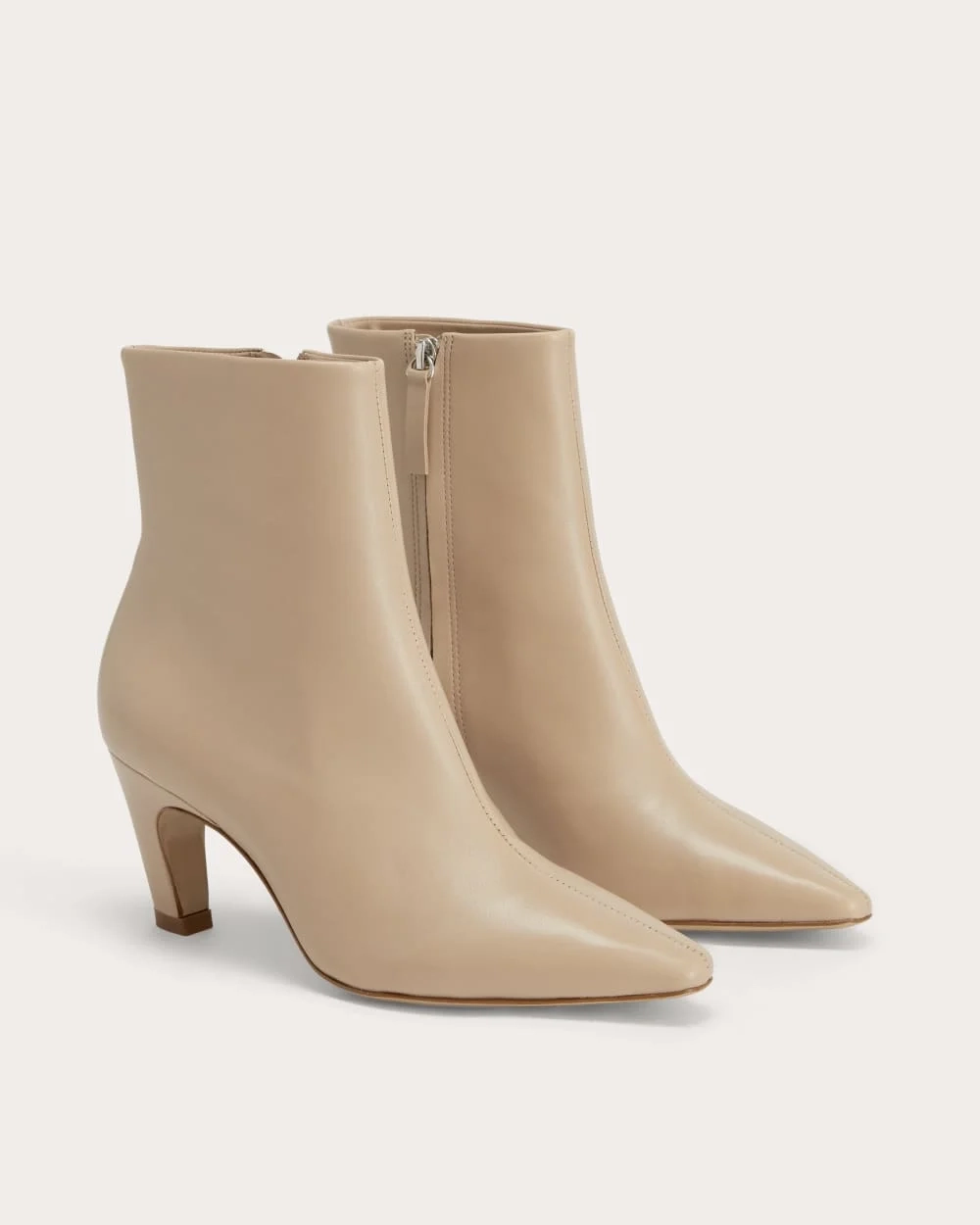 The Short Banana Boot | Sandy Taupe (2)