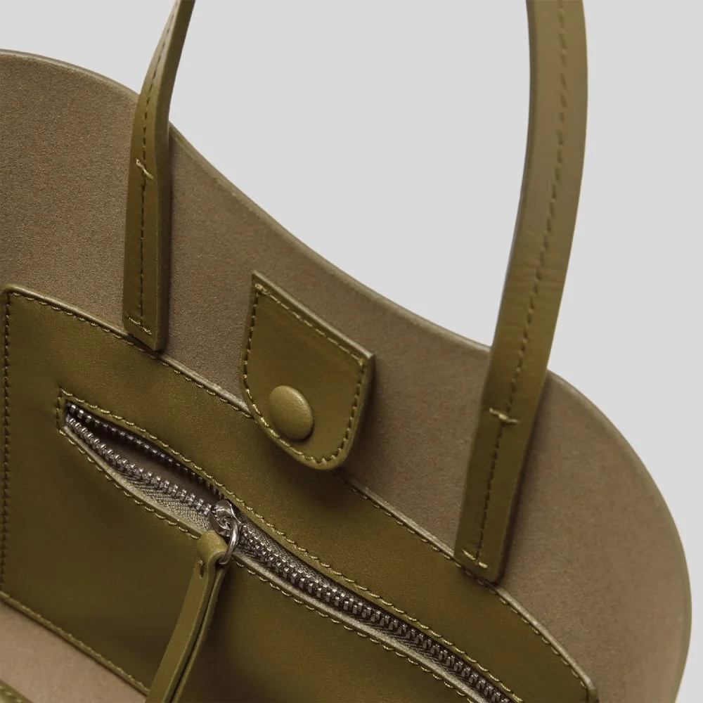 The Luxe Italian Leather Crossbody | Beech (2)