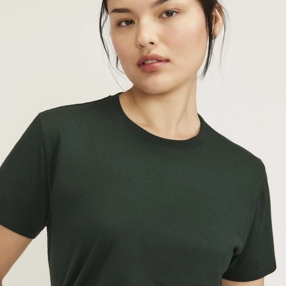 The Box-Cut Tee in Essential Cotton | Scarab | No Pocket (3)