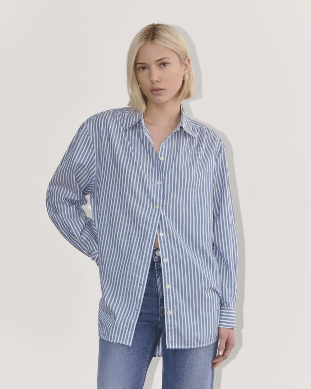 The Gathered Shirt in Silky Cotton | Bone / Mazarine Blue