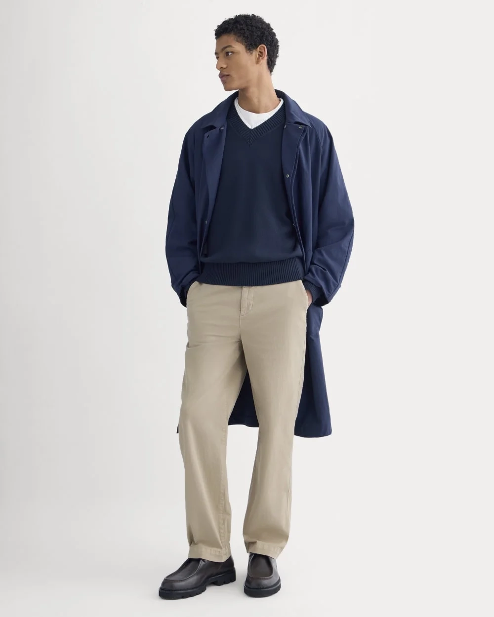 Everyday Straight-Fit Chino | Trench Coat Khaki (5)