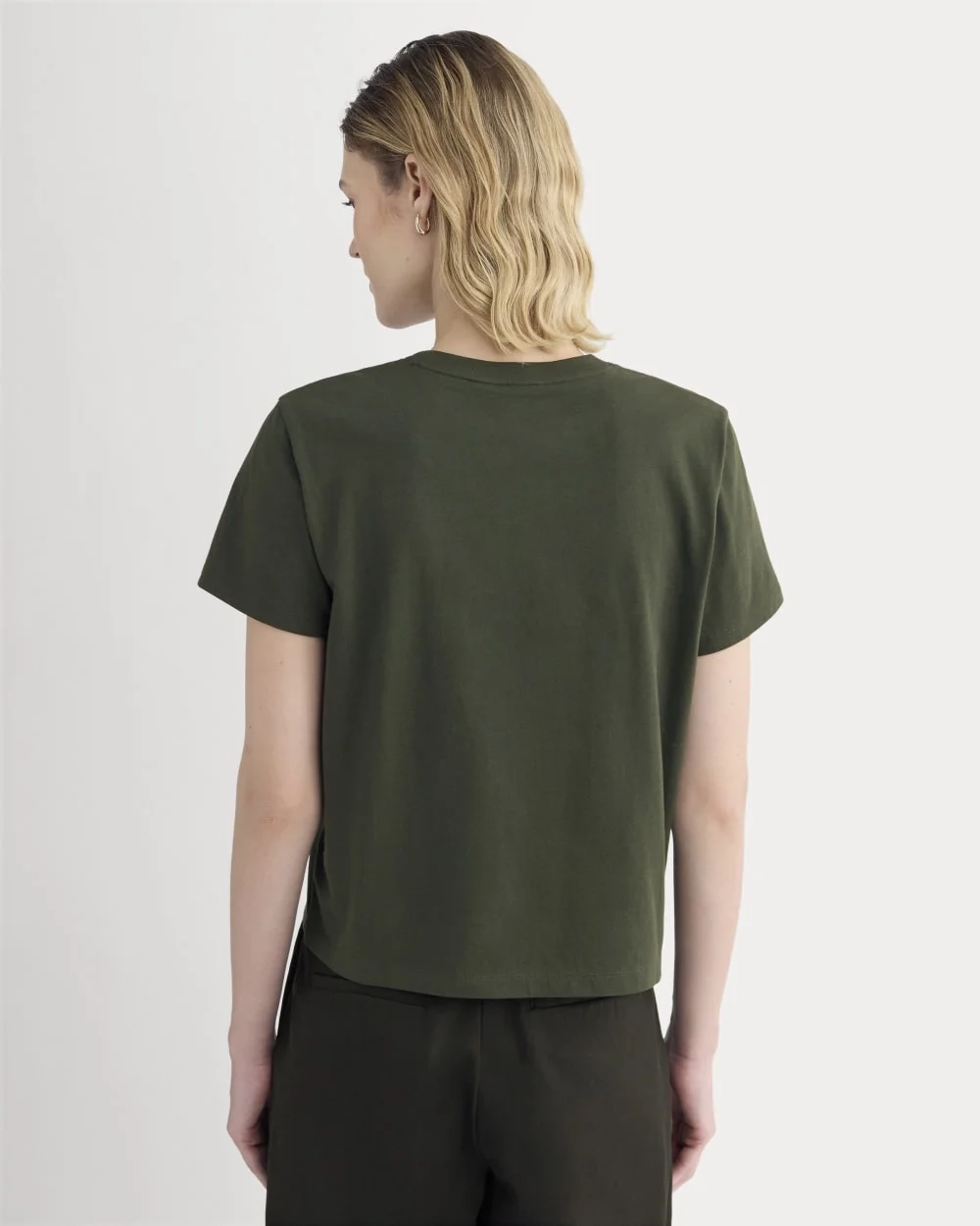 The Box-Cut Tee in Essential Cotton | Dark Green | Pocket (3)