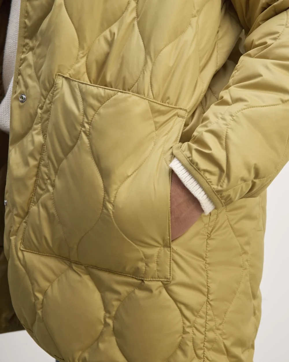 The Quilted Liner | Golden Oak (2)