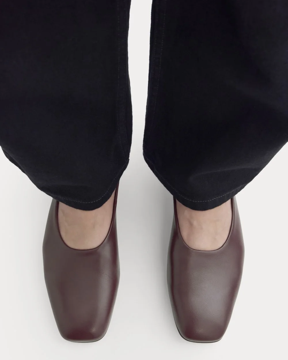 Gallery Square-Toe Flat | Burgundy (2)