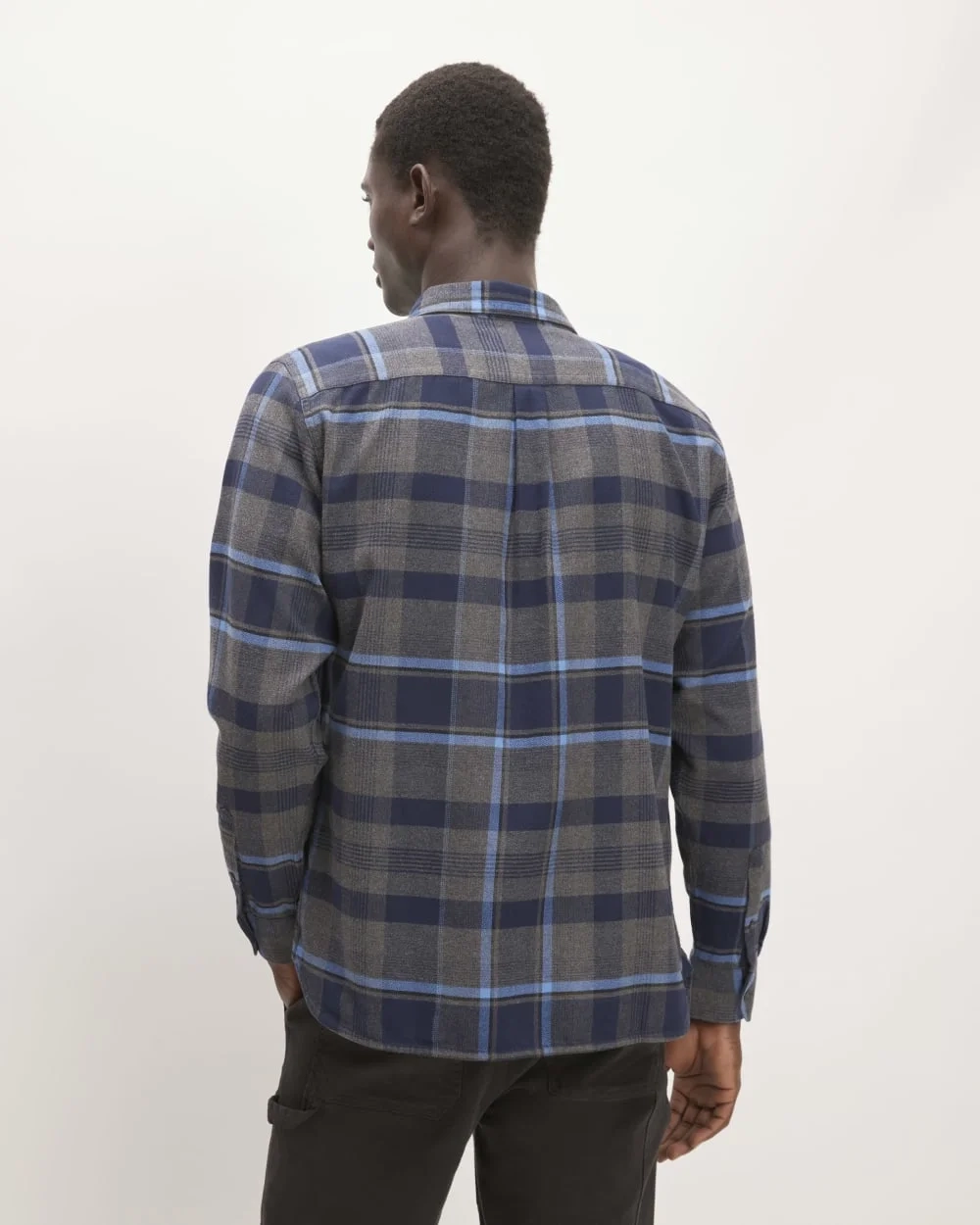 The Brushed Flannel Shirt | Heritage Blue / Black / Navy / Heather Charcoal (4)