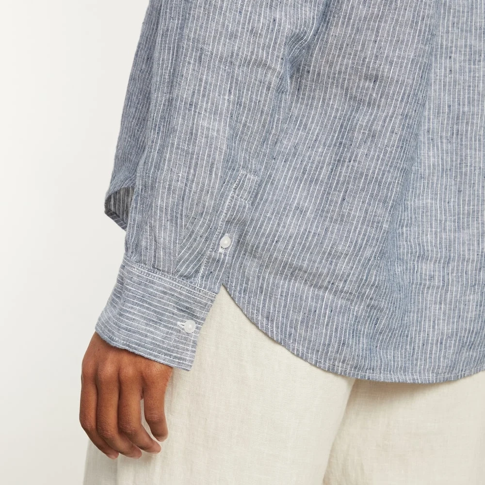 The Must-Have Shirt in Linen | Blue Pinstripe (3)