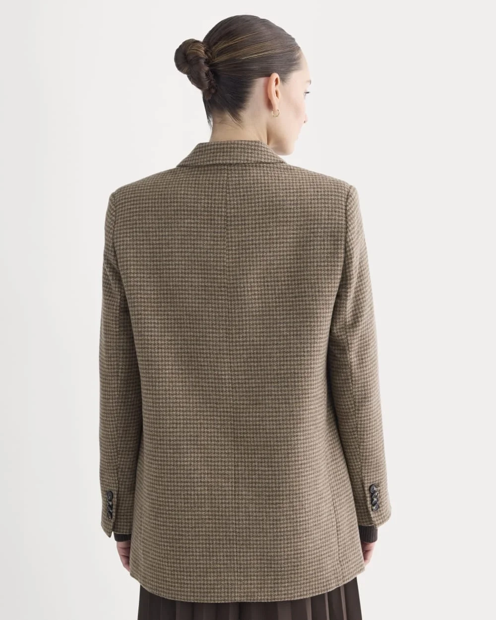 The Oversized Blazer in Wool | Brown Houndstooth (4)
