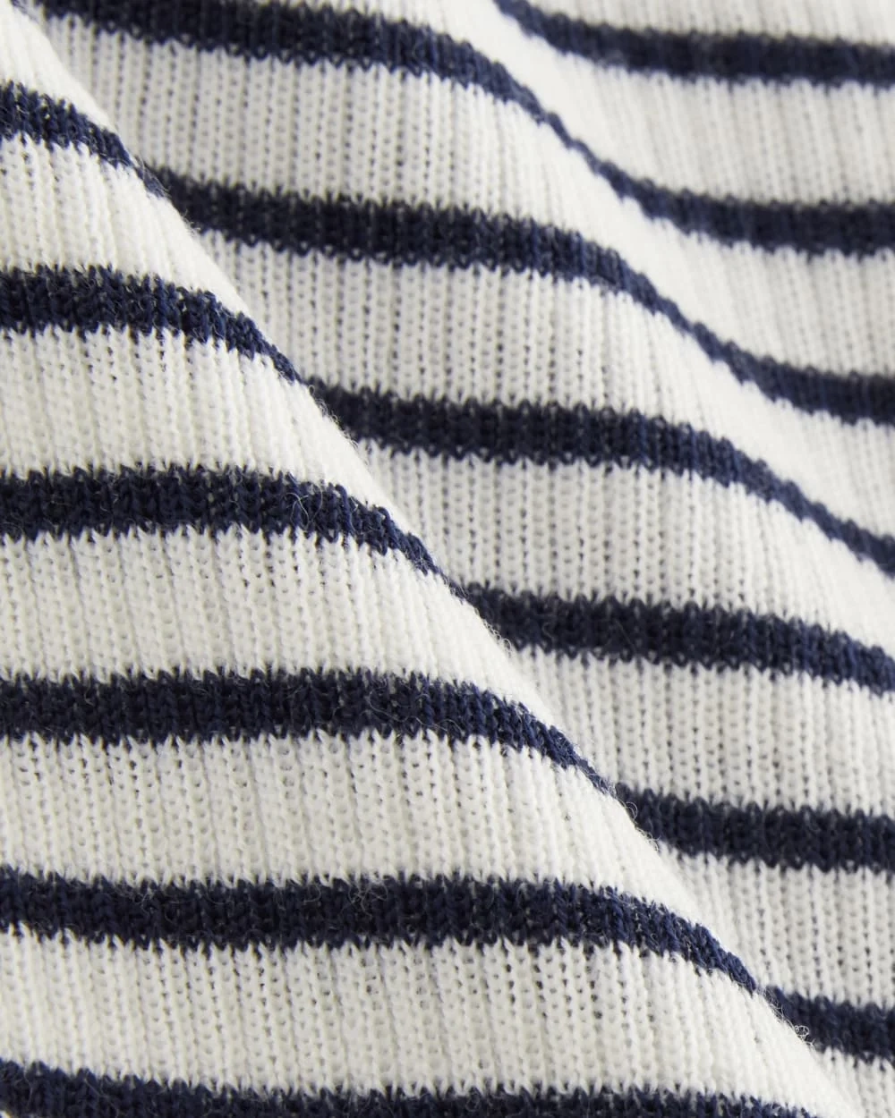 The Sweater Tee in Ultrasoft Merino | Bone/Navy (5)