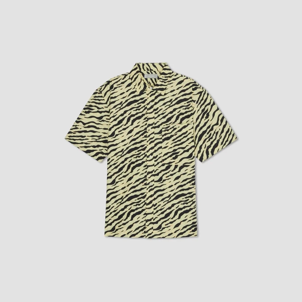 The Poplin Short-Sleeve Shirt | Pale Yellow Tiger Stripe (3)