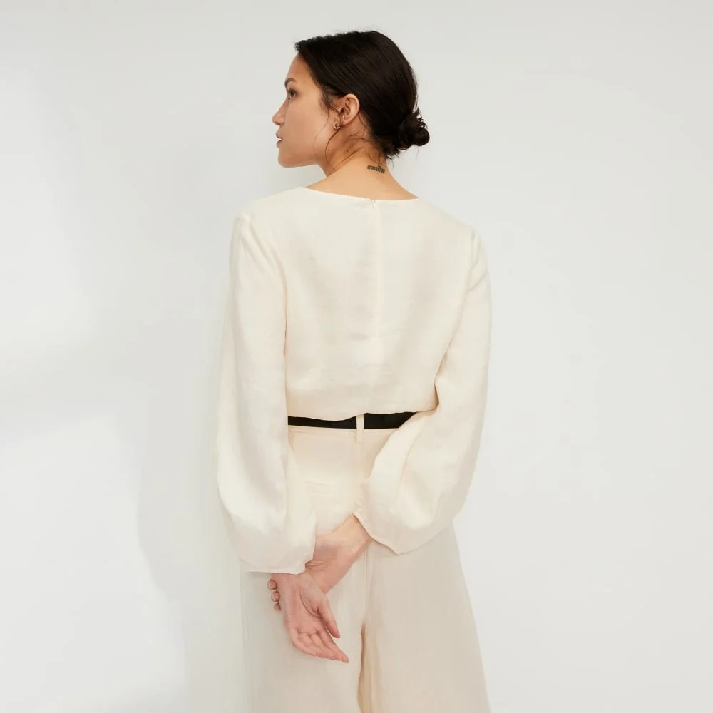 The Linen Long-Sleeve Top | Canvas (2)