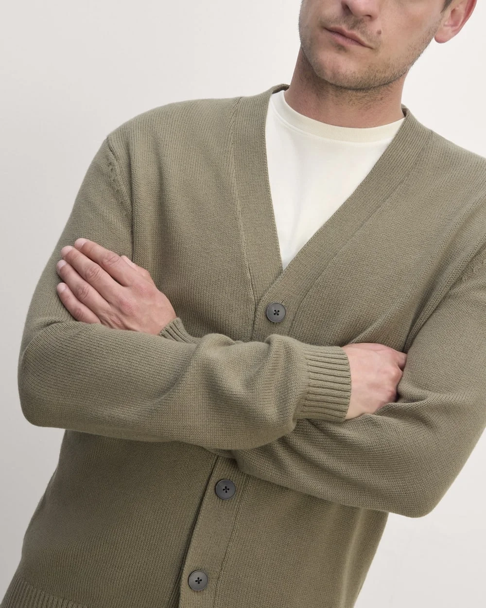 The Classic Cardigan in Everyday Cotton | Kalamata (2)