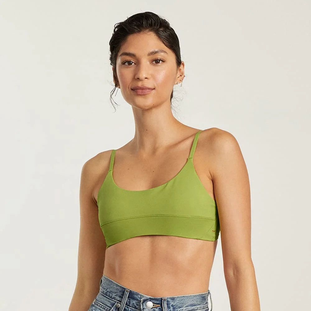 The Scoop-Neck Bikini Top | Pepper (4)