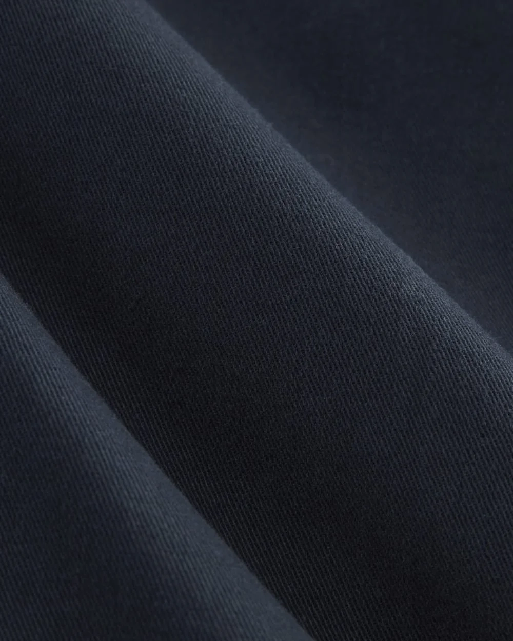 The Transit Chino Short | Deep Navy (4)