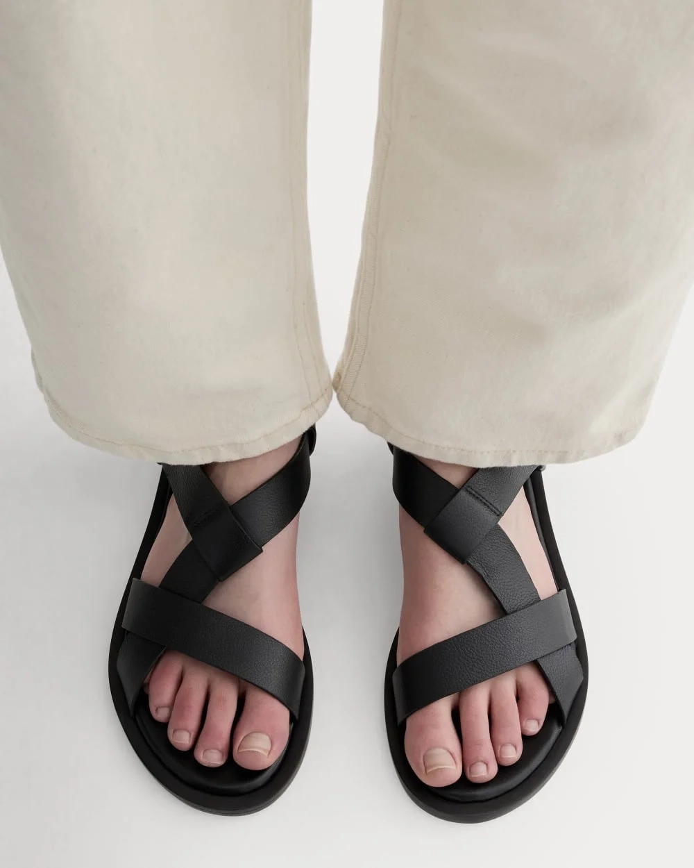 The City Strap Sandal |  Black (2)