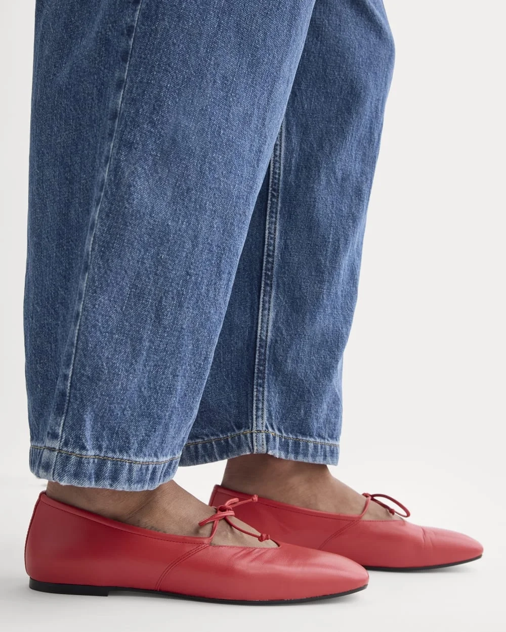Leather Keyhole Flat | Classic Red (3)