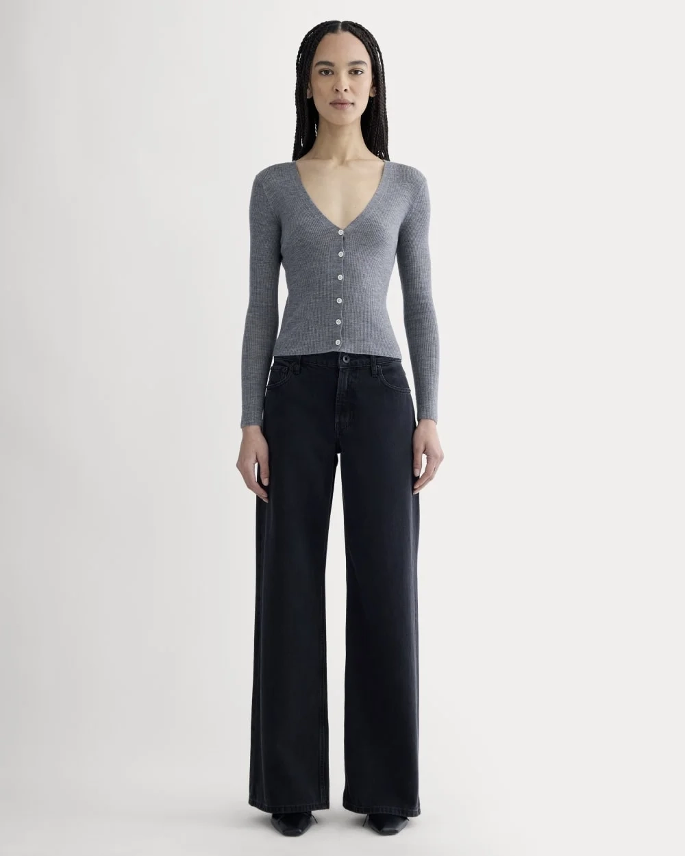 The Cardigan in Ultrasoft Merino | Heather Mid Grey (2)
