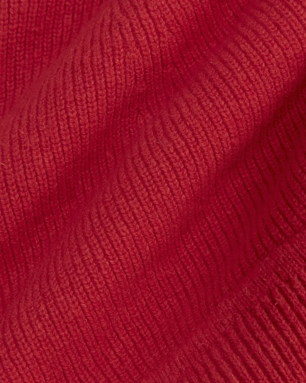 The Cabin Beanie | Classic Red (2)