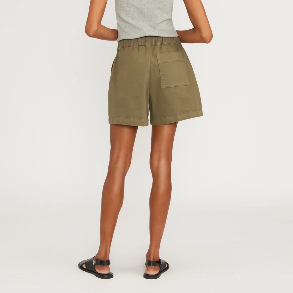The Organic Pull-On Short | Beech (2)