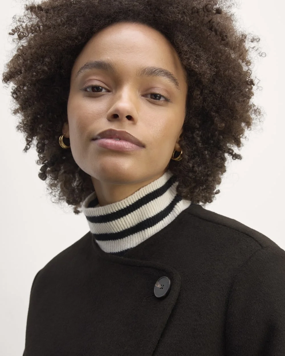 The October Coat | Black (4)