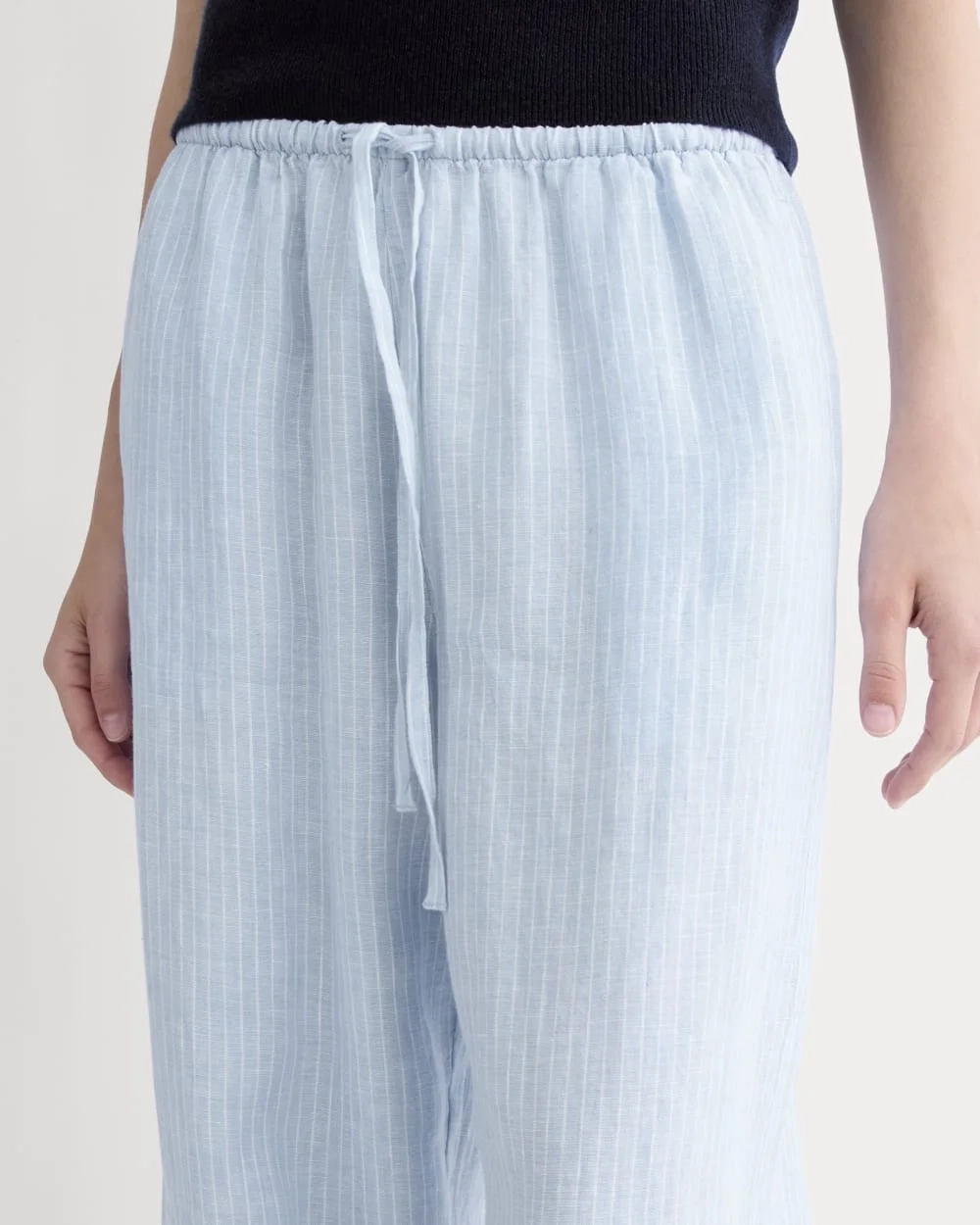 The Drawstring Pant in Linen | Sky Blue / White (3)