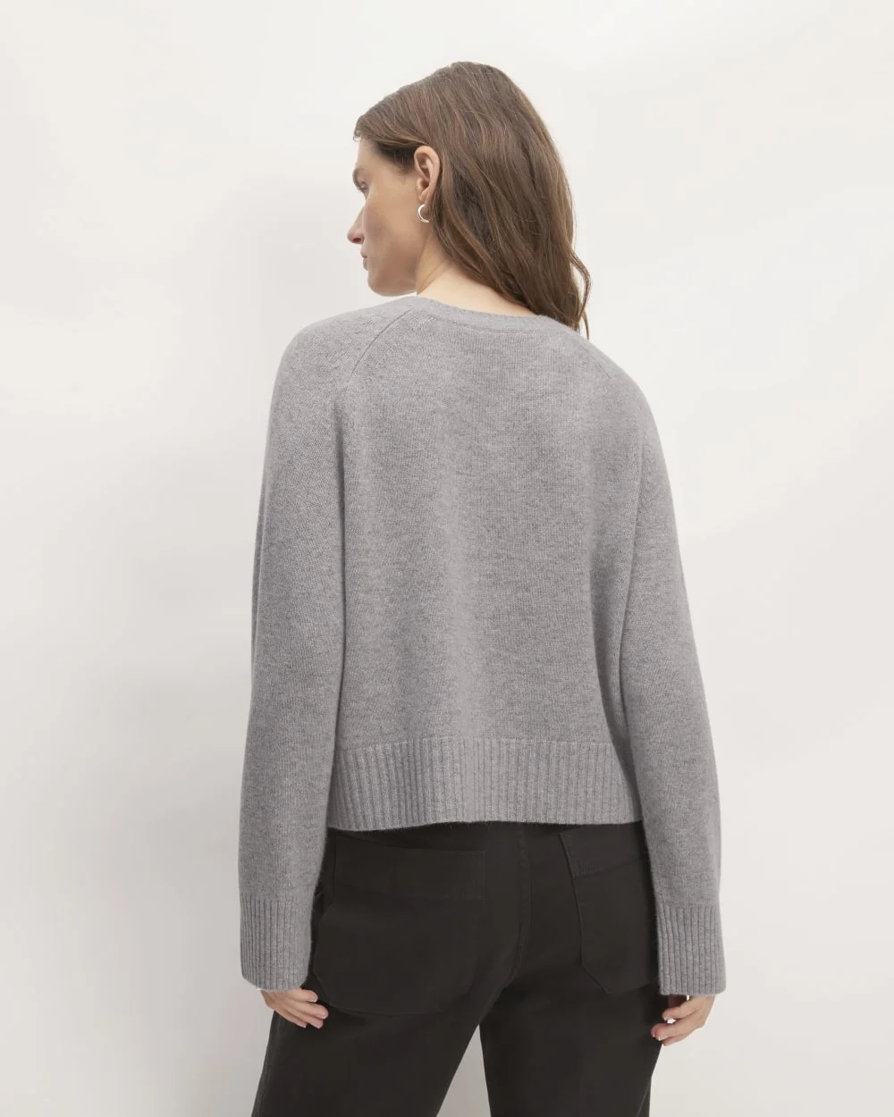 The Boxy Crew in Cashmere | Heathered Grey (2)