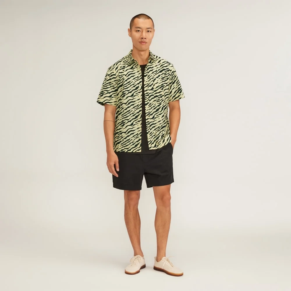 The Poplin Short-Sleeve Shirt | Pale Yellow Tiger Stripe (4)