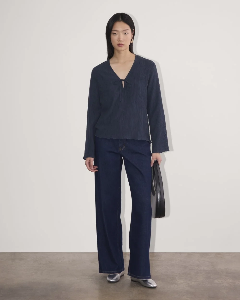 The Crinkle Long-Sleeve | Navy (3)