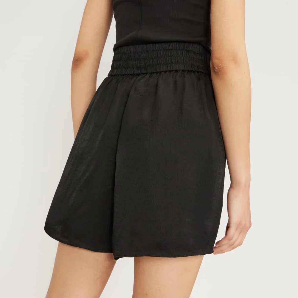 The Satin Pull-On Short | Black (4)