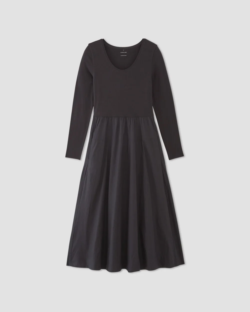The Long-Sleeve Riviera Dress | Black (3)