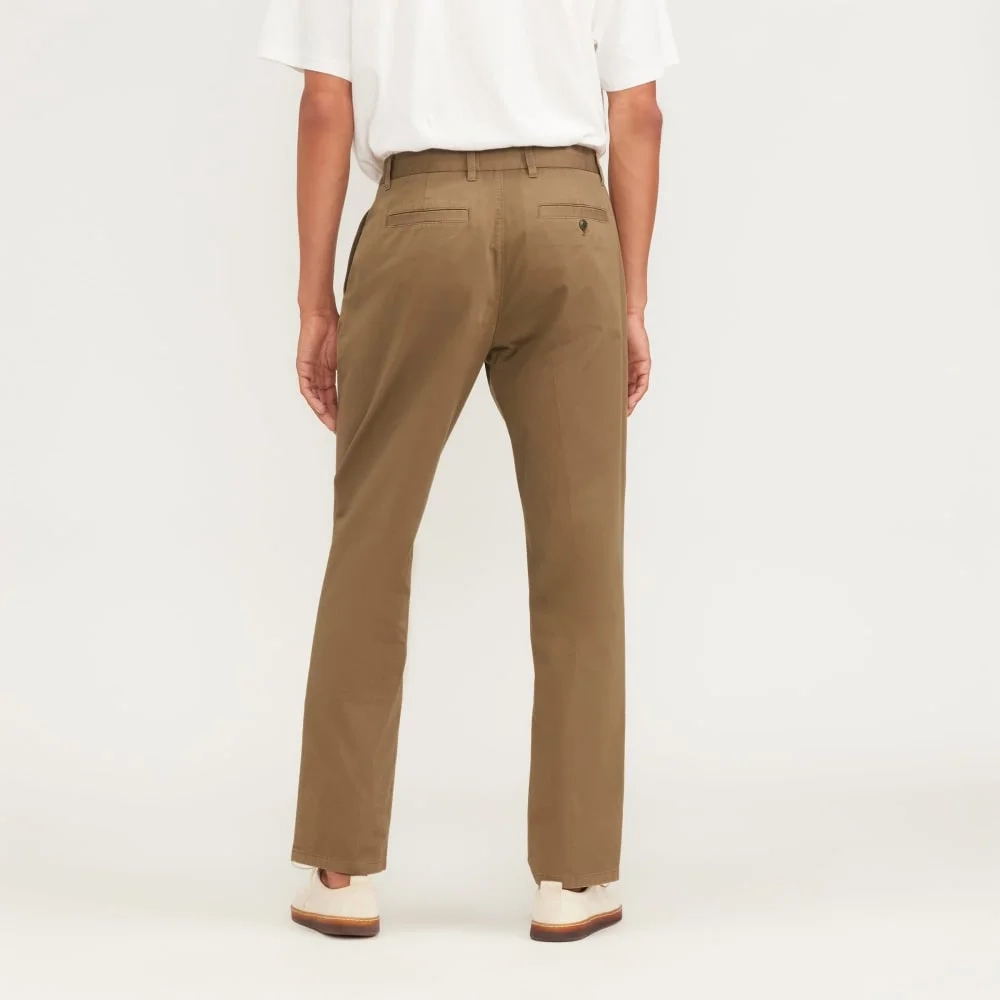 The Pleated Air Chino | Toasted Coconut (5)
