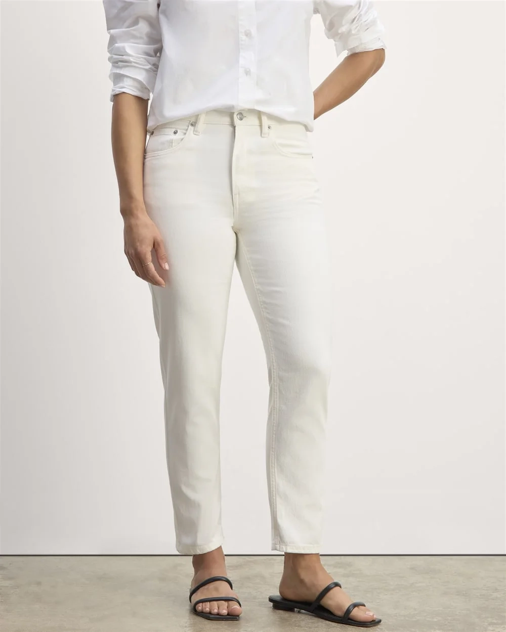 The Super-Soft Relaxed Jean | Bone (3)